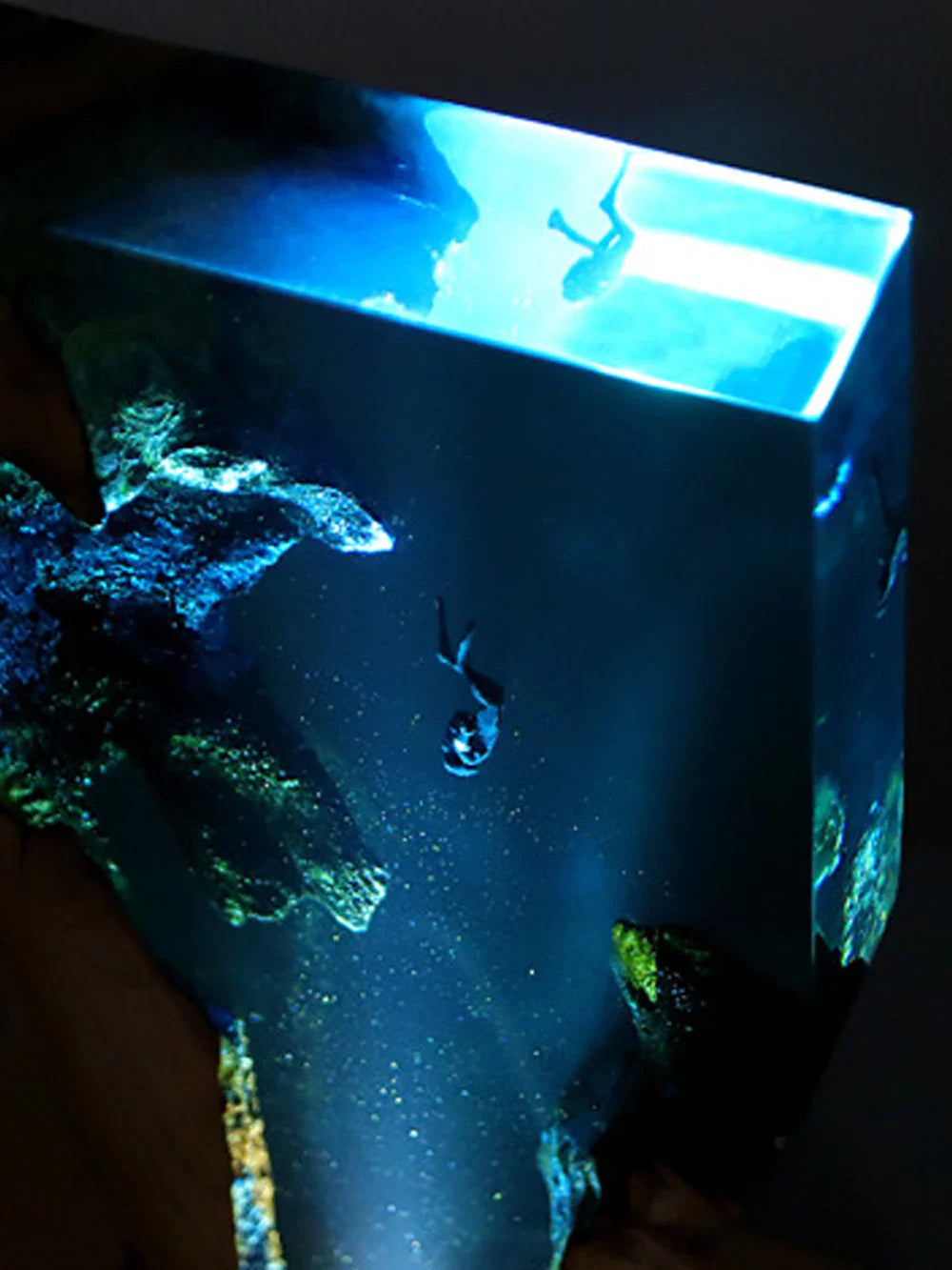 深海ダイビング レジンテーブルライト
